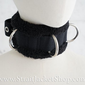 Black Neck Collar with Soft Fleece - Lockable with Segufix Lock Posture Collar / Comfortable / Bondage / Medical / Grey / Neck Brace