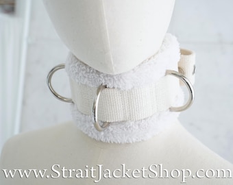 Halskrage med mjuk fleece - Låsbar med Segufix-lås Hållningskrage / Bekväm / Bondage / Medicinsk / Asyl / Medfet / Halsstöd