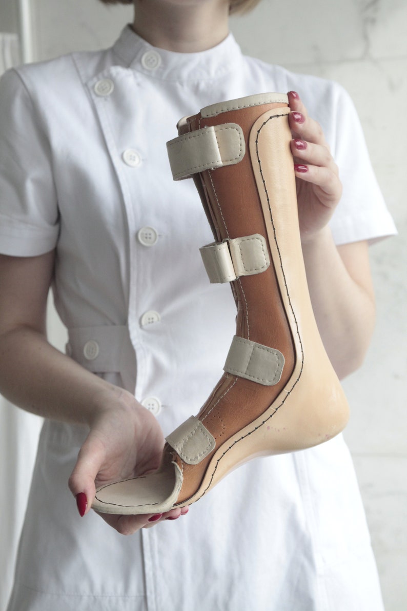 Small Vintage Orthopedic AFO Leg Brace Ankle Foot Orthosis Feet