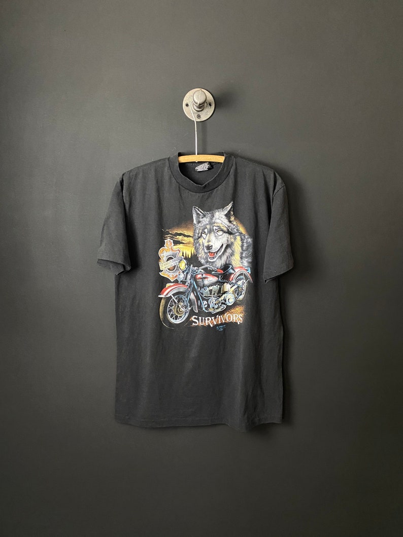 Vintage 3D emblem Harley Davidson Survivors T-shirt