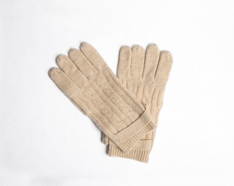 Katharine Ladies cashmere gloves with touch screen technology and Complimentary Gift Packaging ~ Light Beige