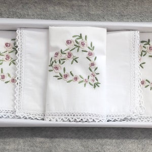 Gift Box of 5 Beautiful 100% Cotton Ladies Handkerchiefs with Fine Crochet Borders -  3 Embroidered and 2 Plain Handkerchiefs in set.