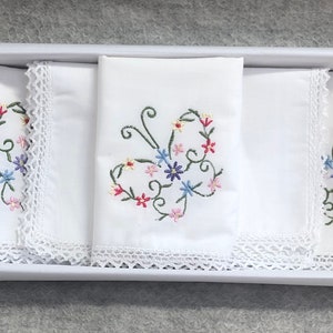 Gift Box of 5 Beautiful 100% Cotton Ladies Handkerchiefs with Fine Crochet Borders 3 Embroidered and 2 Plain Handkerchiefs in set. image 1