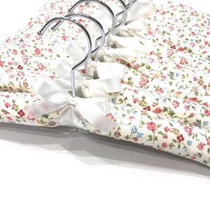 Floral Padded Clothes Hangers Beatrice