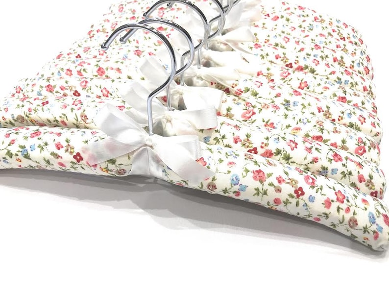 Floral Padded Clothes Hangers Beatrice