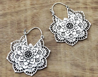 Mandala Flower Earrings, Boho Earrings, Gypsy Earrings, Silver Earrings, Indian Earrings, Bohemian Earrings, Tribal Earrings, Indian Jewelry
