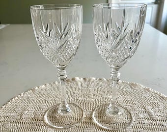 Vintage set of 2 wine glasses by Cristal d'Arques-Durand mid-1990s, made in France