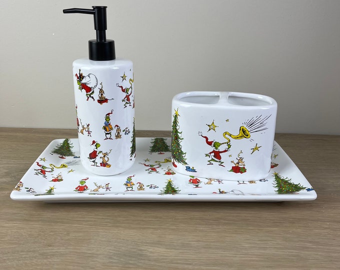 The Grinch Christmas Bathroom Décor Etsy