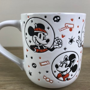 Disney Halloween Mugs Mickey Mouse, Minnie Mouse, Donald, Daisy , Goofy, Pluto, Ceramic, Coffee