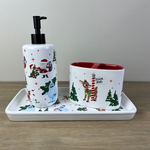 Rudolph the Red-Nosed Reindeer Christmas Bathroom Accessories