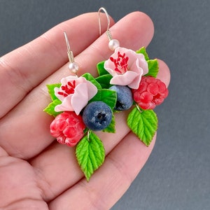 Raspberry Earrings Polymer clay wild berries Fake food earrings Falling leaf earrings Cute raspberry jewelry Red berry earrings Gift for her