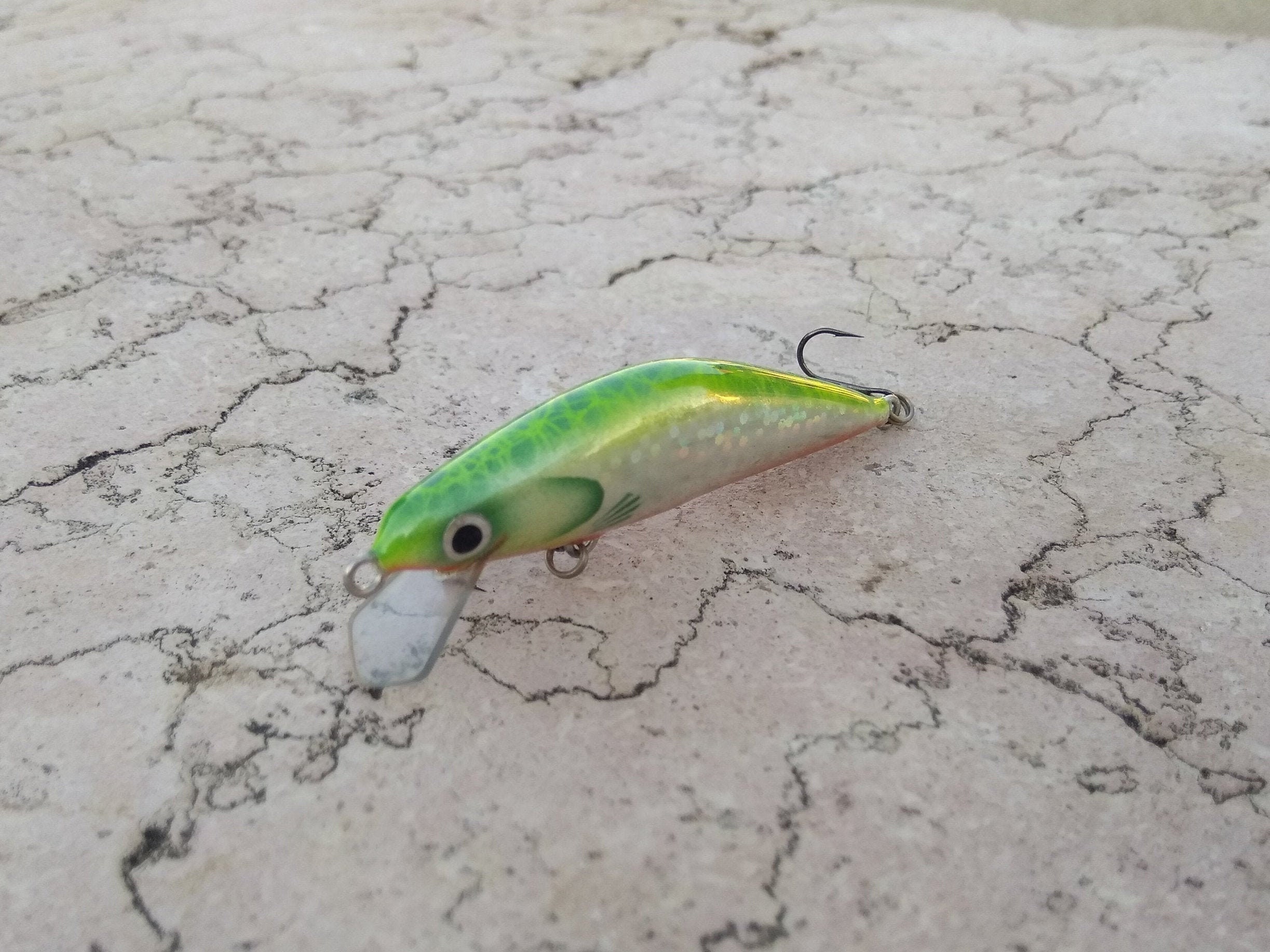 Shalow Runner Handmade Lure Yellow Green 5.5cm (2inch)