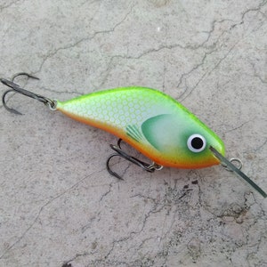 Handmade Fisherman Gift Custom Tacle Crankbait lure / Tested in the river (Digger 5)