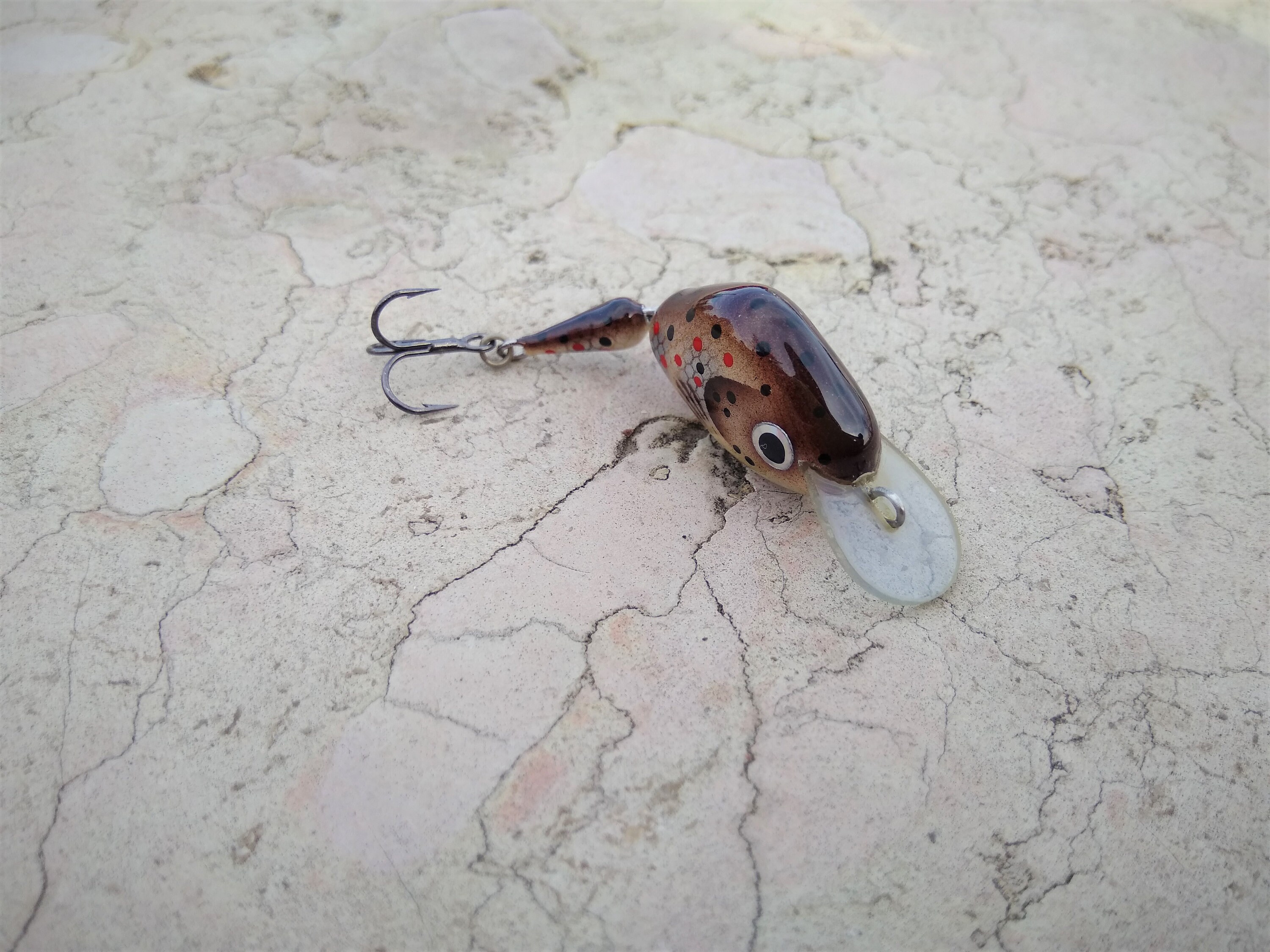 TROUT WOODEN HANDMADE JOINTED LURE - 5,2 CM
