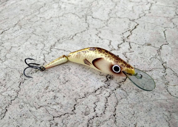 Custom Fishing Lure Handmade Wooden Crankbait 