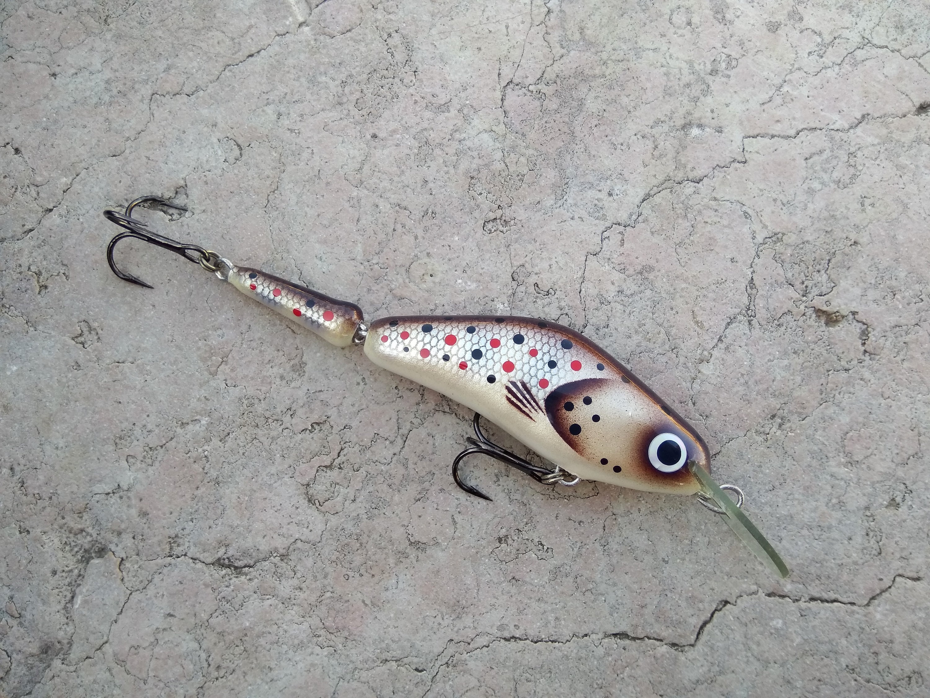 Brown Trout Jointed Wooden Handmade Spasm Fishing Lure 7cm/2.75 Inch 