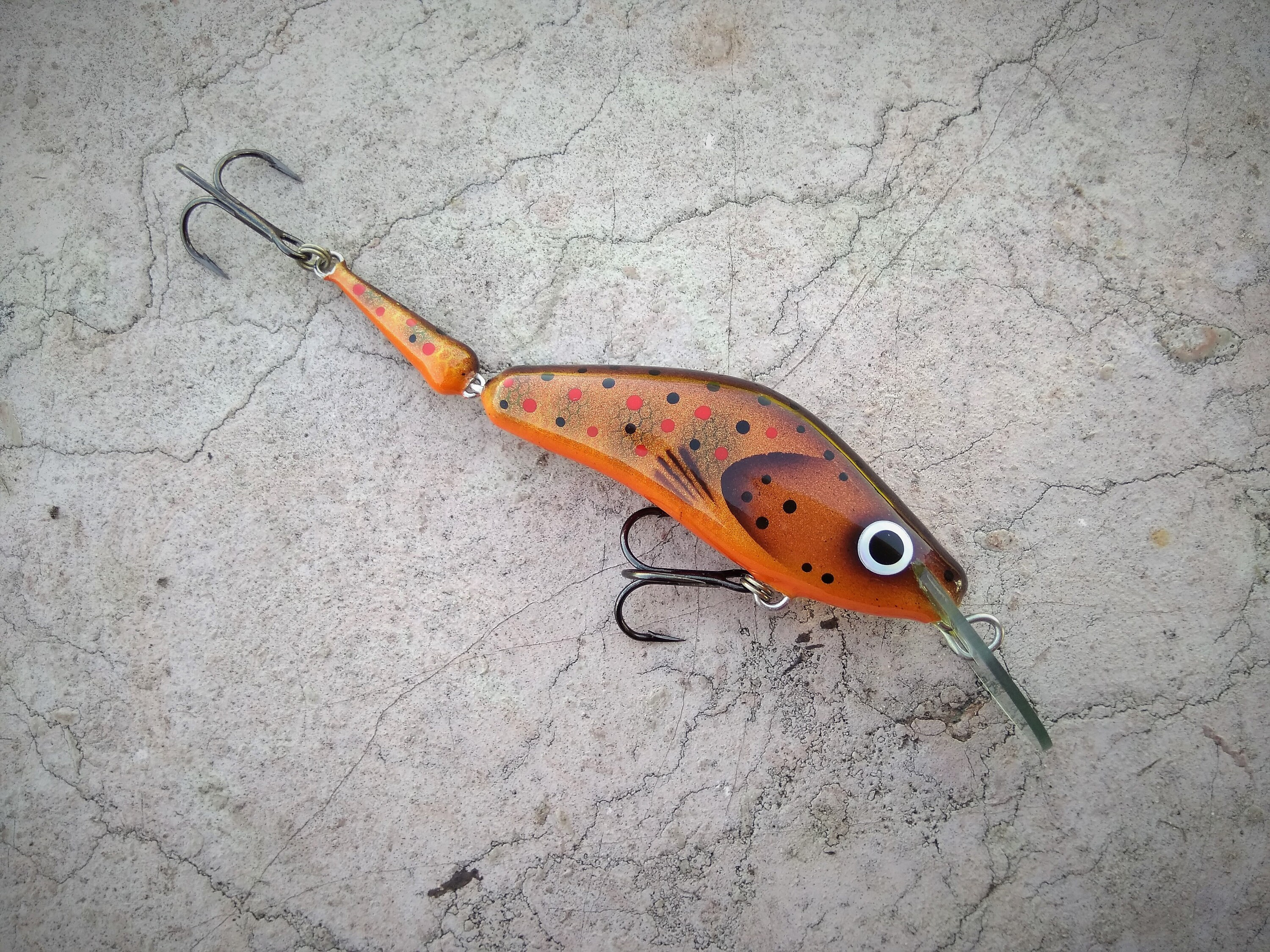 Leurre De Pêche Articulé Fait Main - Truite Marron 7cm - Spasm (Serbie, Neuf)