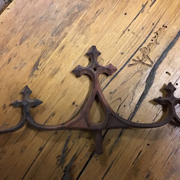 Old CAST IRON FENCE Topper Finial Decorative Architectural Salvage Rustic Primitive