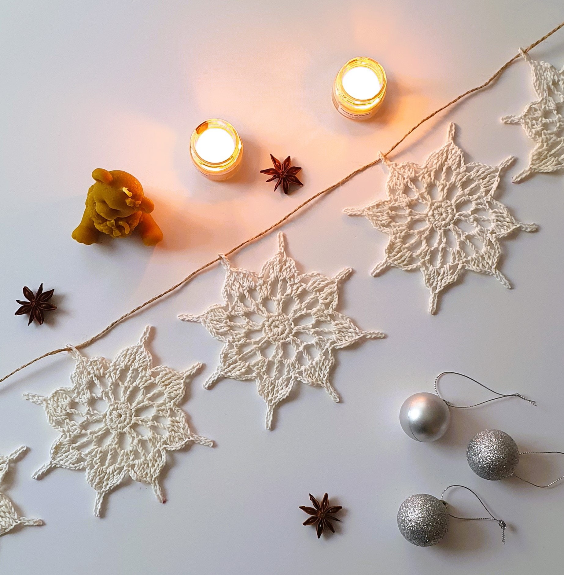 40 Free Christmas Crochet Patterns – Creative Projects 3 Snowflake Waltz Crochet Garland Pattern: Easy Christmas
