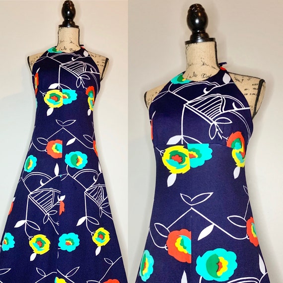 1970s Flower Power Bold Print Vintage Maxi Dress,