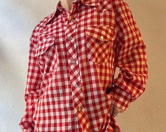 70s ‘Woodwards’ Red Gingham Pearl Snap Western Shirt / Medium