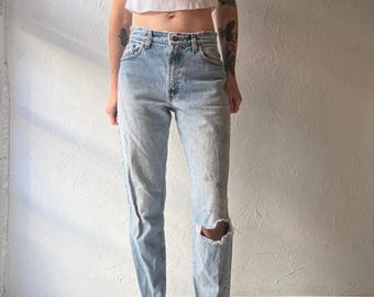 Vintage 90s 'Levis 550' Thrashed Grunge Jeans / 28