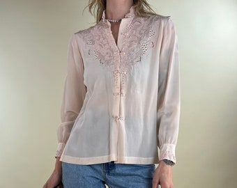 80s Pale Pink Silk Embroidered Blouse / Small