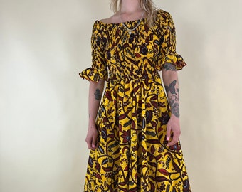 90s Yellow Abstract Smocked Dress / Small
