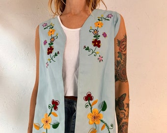 Vintage Embroidered Blue Vest / Small