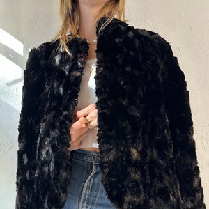Vintage Black Fur Shall / One Size