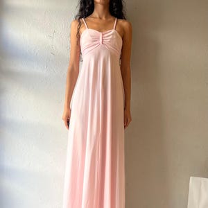 70s Long Pink Formal Dress / Small