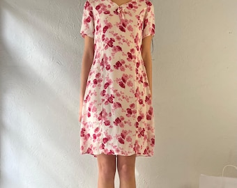 Vintage handgemaakte roze jurk met bloemen / medium