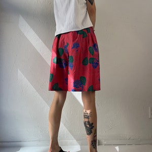 90s High Waisted Floral Dress Shorts / Small