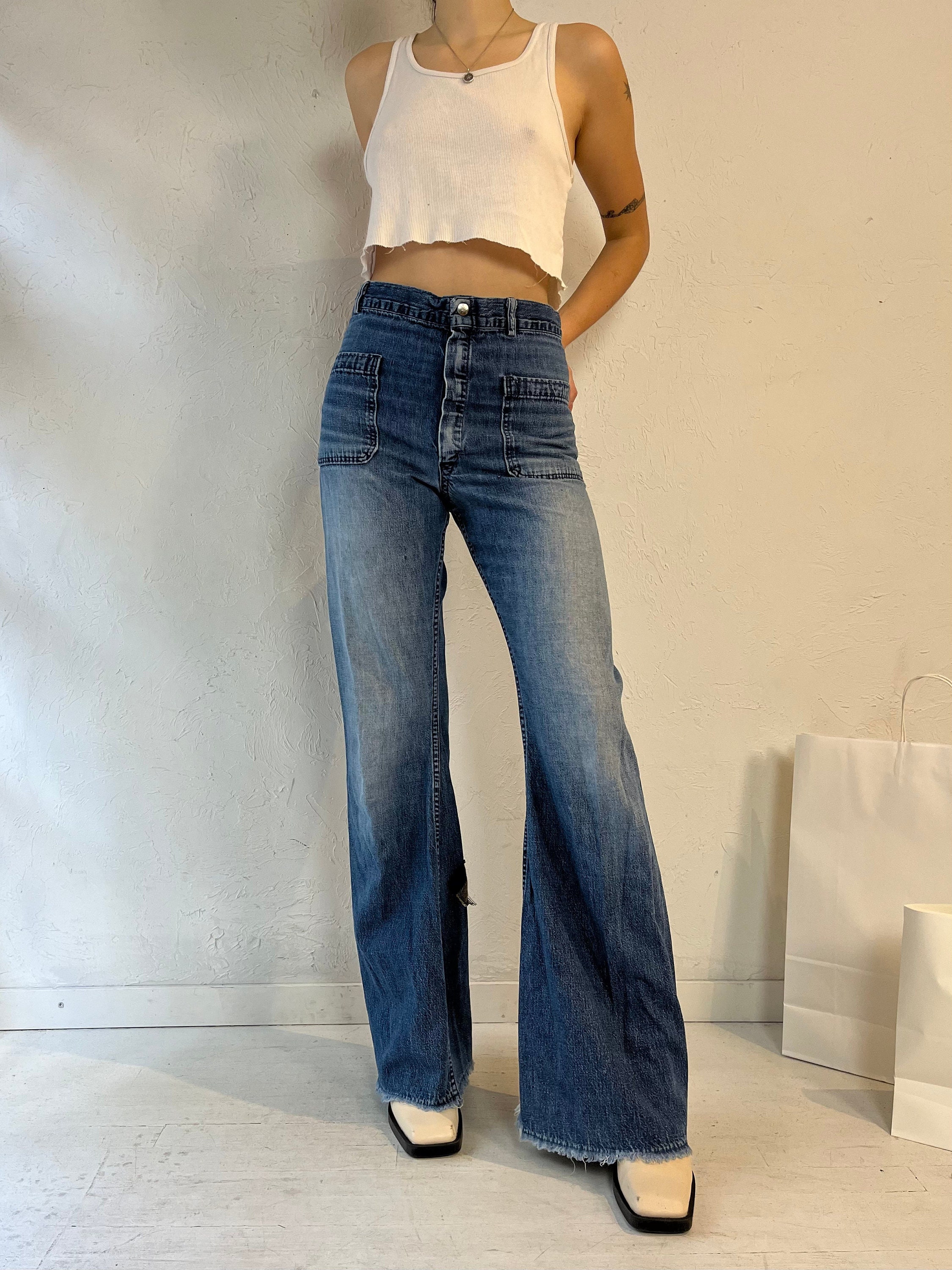 1970s Dee Cee Hip Hugger Bell Bottom Flare Jeans - Paper Doll Vintage  Boutique & Paper Doll Curiosity Shoppe