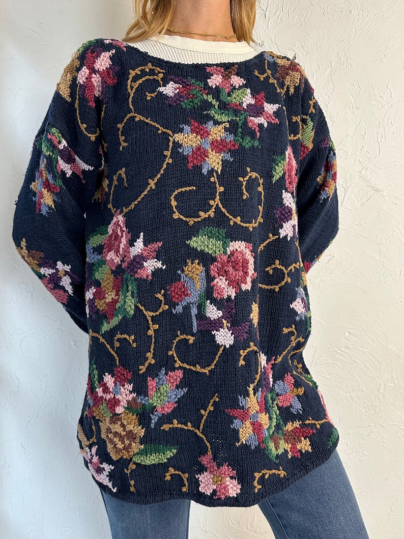 90s 'Import Workshop' Hand Knit Floral Sweater / Large