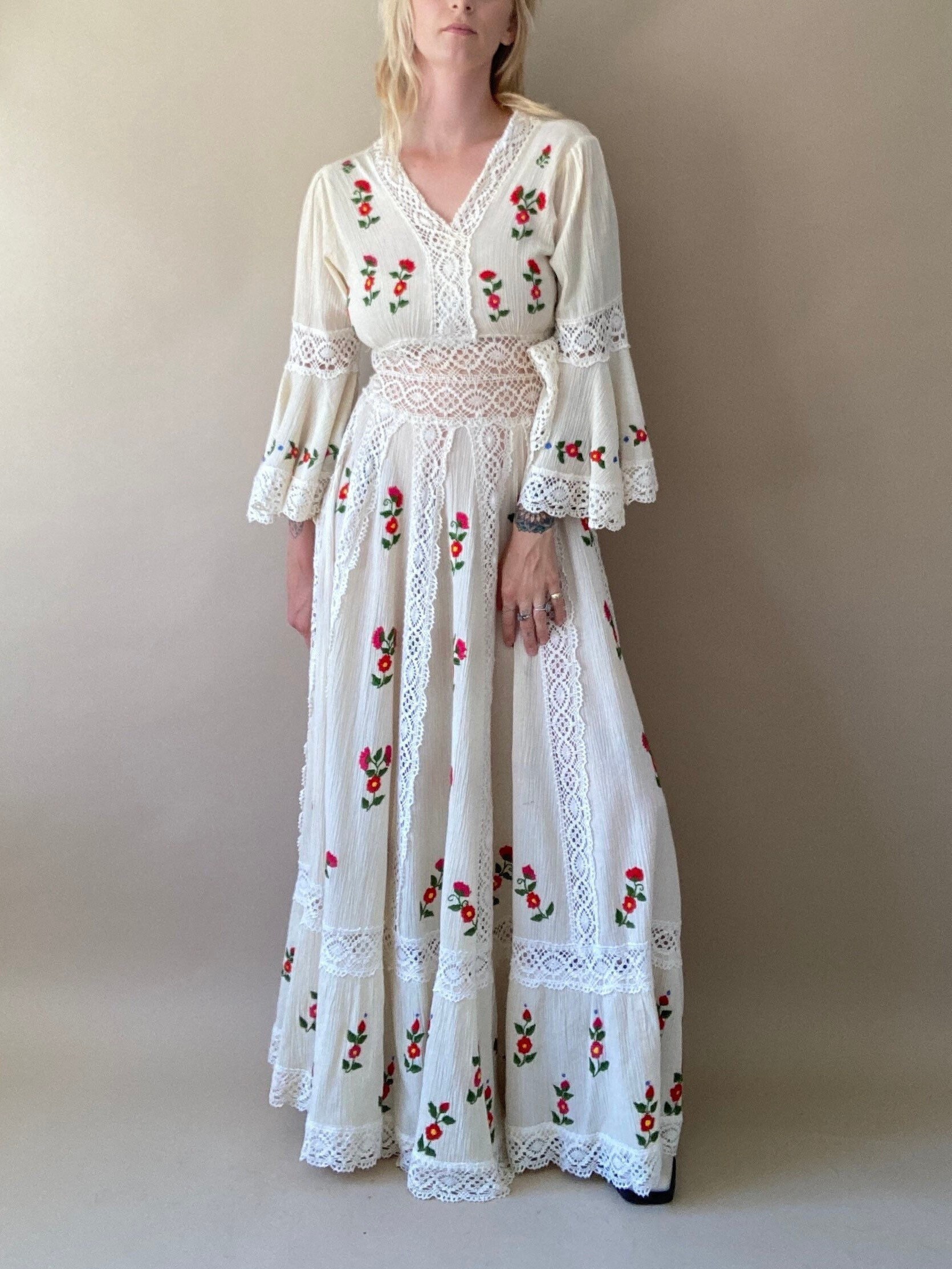 Vintage hotsell oaxacan dress