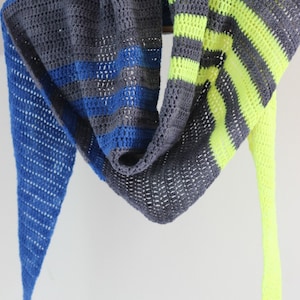 The Urban Stripe Shawl. A Crochet PDF pattern.