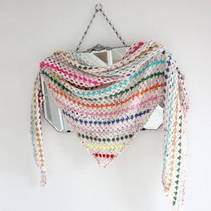 Wayward Sisters. A Granny Stripe Crochet Shawl Pattern. PDF download
