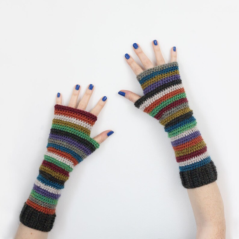 Companions Crochet Wrist Warmers & Crochet Cowl. PDF Pattern. image 3