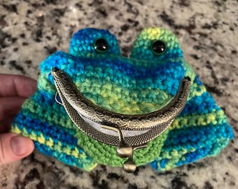 Crocheted Frog Coin Purse