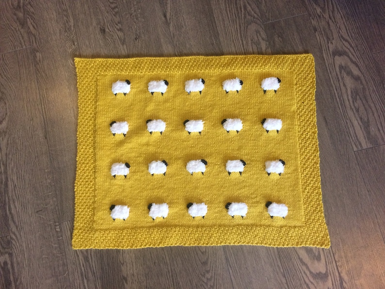 Knit PATTERN Fuzzy Sheep Baby Blanket, English/French image 1