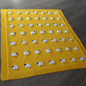 Knit PATTERN Fuzzy Sheep Baby Blanket, English/French image 4