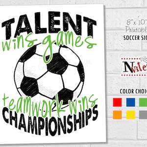 Letrero para casillero de equipo de fútbol, colgador para puerta de hotel para torneo, fiesta de fútbol, trabajo en equipo imprimible en colores del equipo