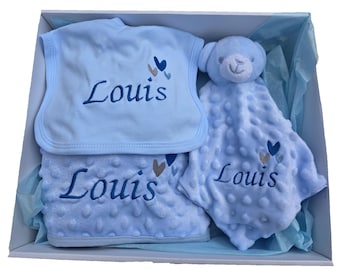Set regalo personalizzato per neonati con copertina, copertina e bavaglino ricamati