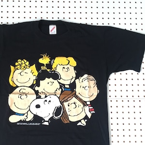 80s PEANUTS t shirt linus lucy charlie brown snoopy made in usa united feature syndicate