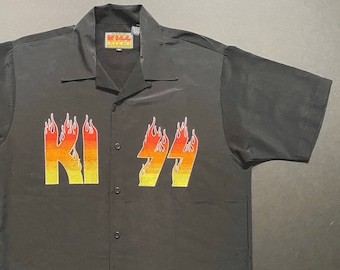 00s KISS libellule bouton haut chemise grande rayonne brodée bande t shirt vintage kiss rock n roll soie bowling shirt