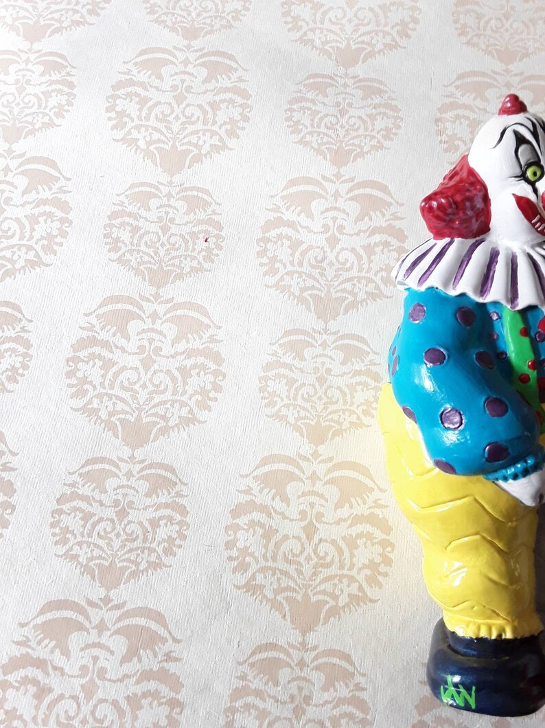 goth Horror clown. Pennywise IT tribute piggy bank