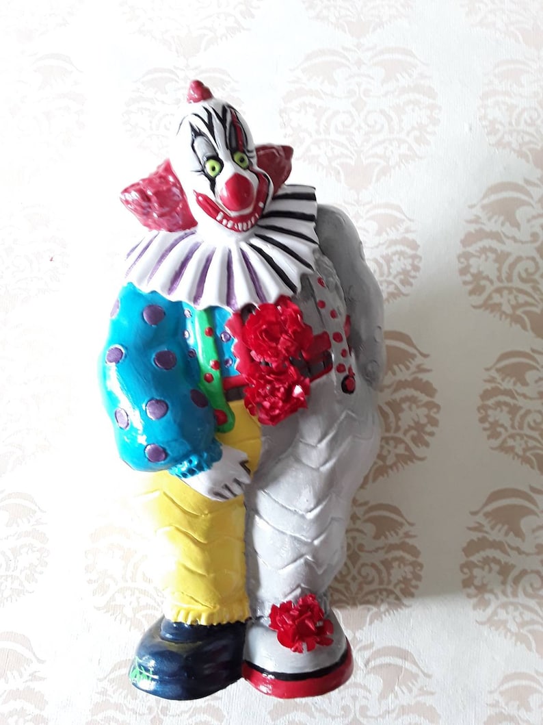 goth Horror clown. Pennywise IT tribute piggy bank