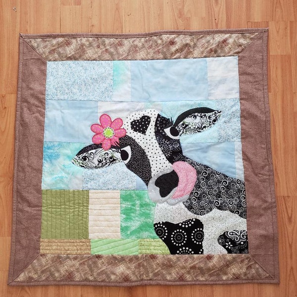 Cow Kiss Quilted wallhanging Pattern