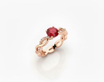 Anillo de compromiso con rubí en oro rosa Anillo de compromiso con rubí Anillo de compromiso único Rubí en oro rosa Anillo de rubí en oro rosa Piedra natal de julio